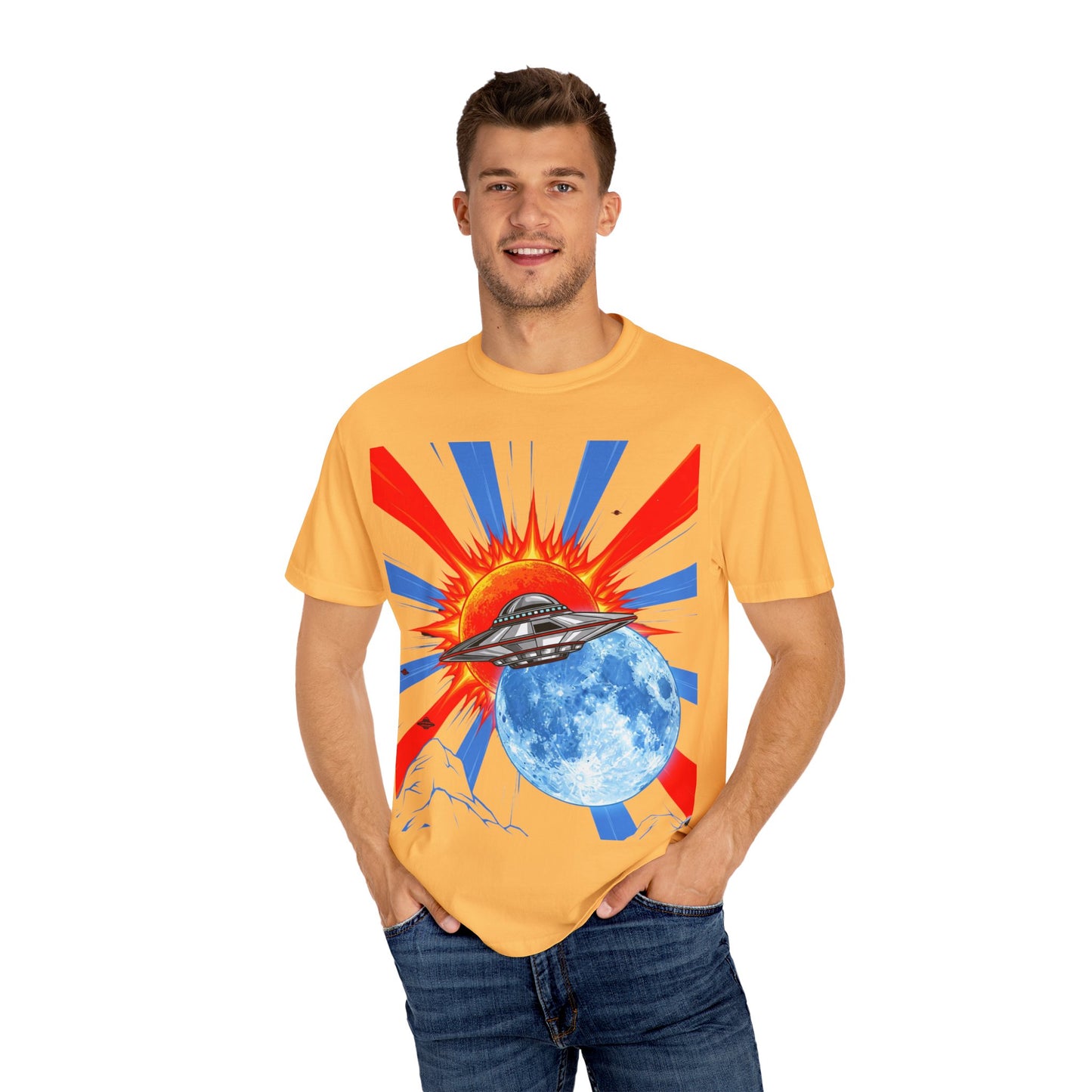 Retro Space Graphic T-shirt - Unisex Cartoon UFO Tee, Gift for Sci-fi Lovers, Casual Wear, Vintage Style, Summer Outfit