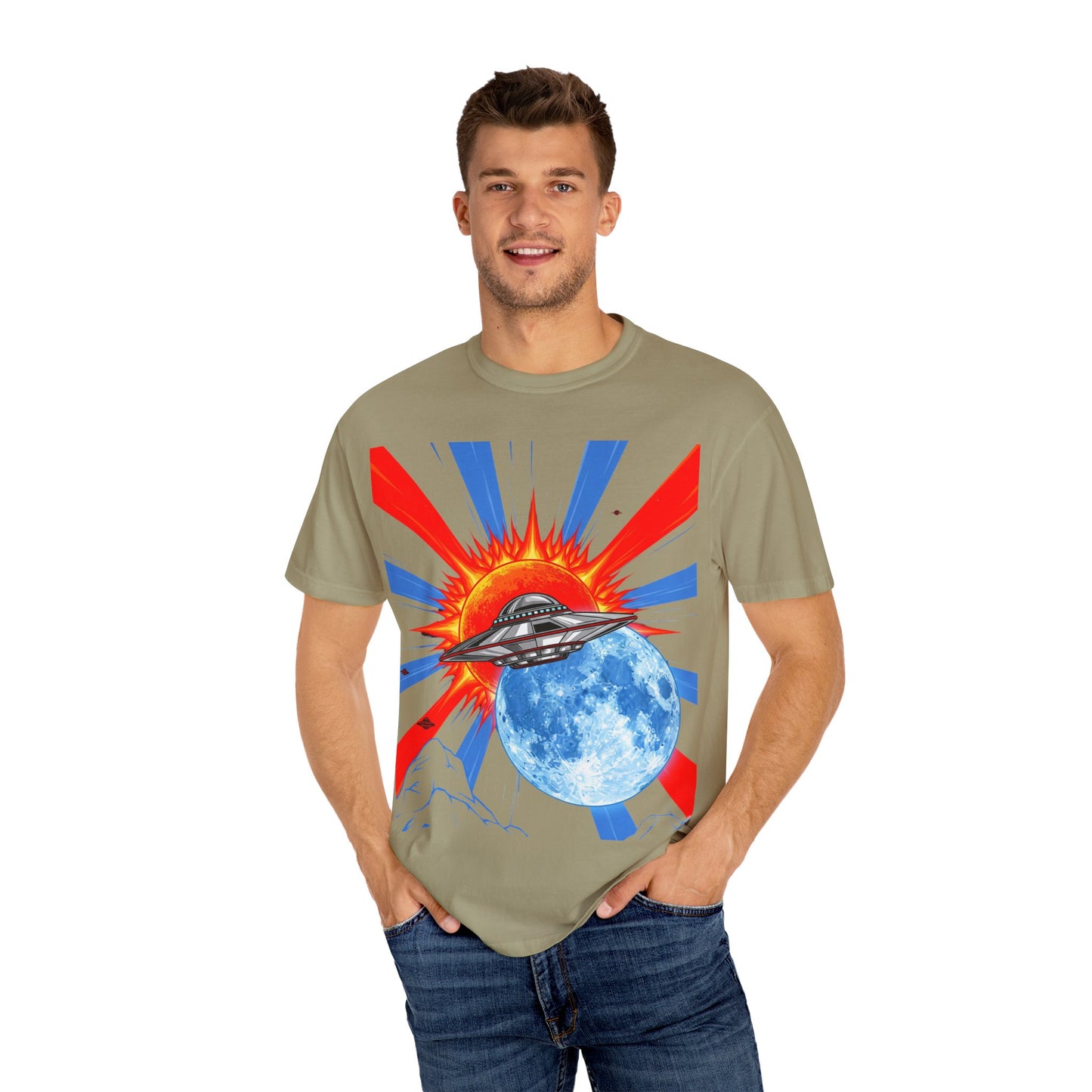 Retro Space Graphic T-shirt - Unisex Cartoon UFO Tee, Gift for Sci-fi Lovers, Casual Wear, Vintage Style, Summer Outfit