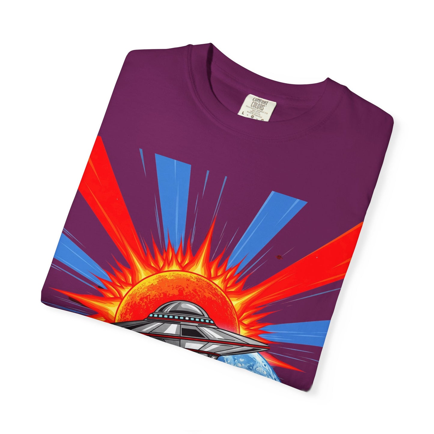 Retro Space Graphic T-shirt - Unisex Cartoon UFO Tee, Gift for Sci-fi Lovers, Casual Wear, Vintage Style, Summer Outfit