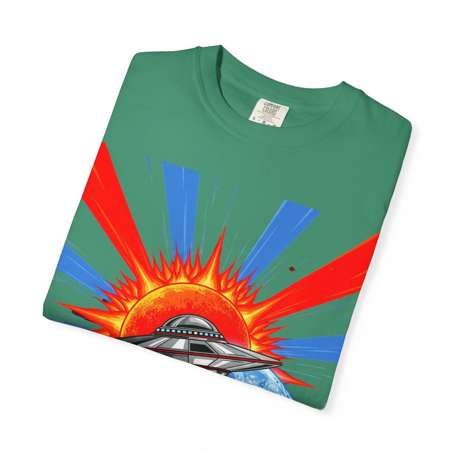 Retro Space Graphic T-shirt - Unisex Cartoon UFO Tee, Gift for Sci-fi Lovers, Casual Wear, Vintage Style, Summer Outfit