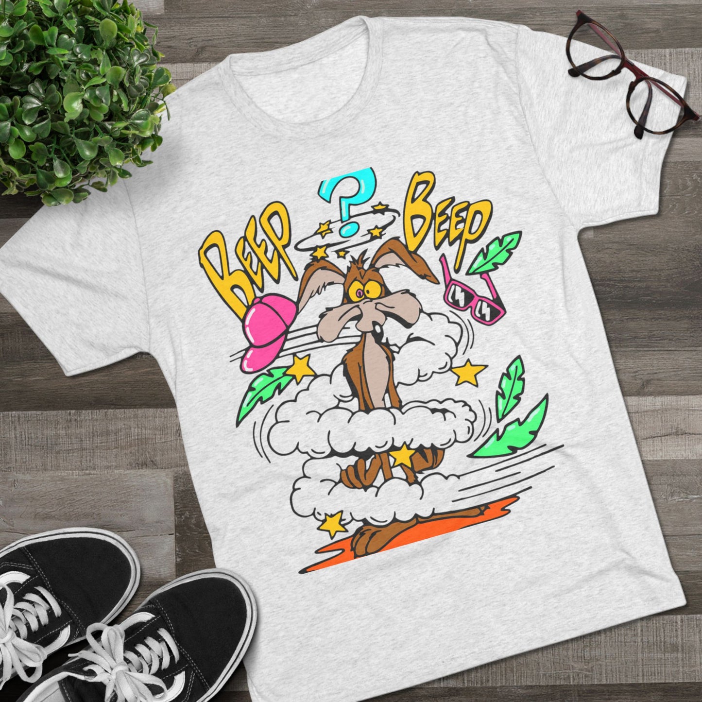 Fun Cartoon Tee, Comfy Graphic T-Shirt, Unisex Humor Shirt, Cute Animal Design Top, Gift for Animal Lovers