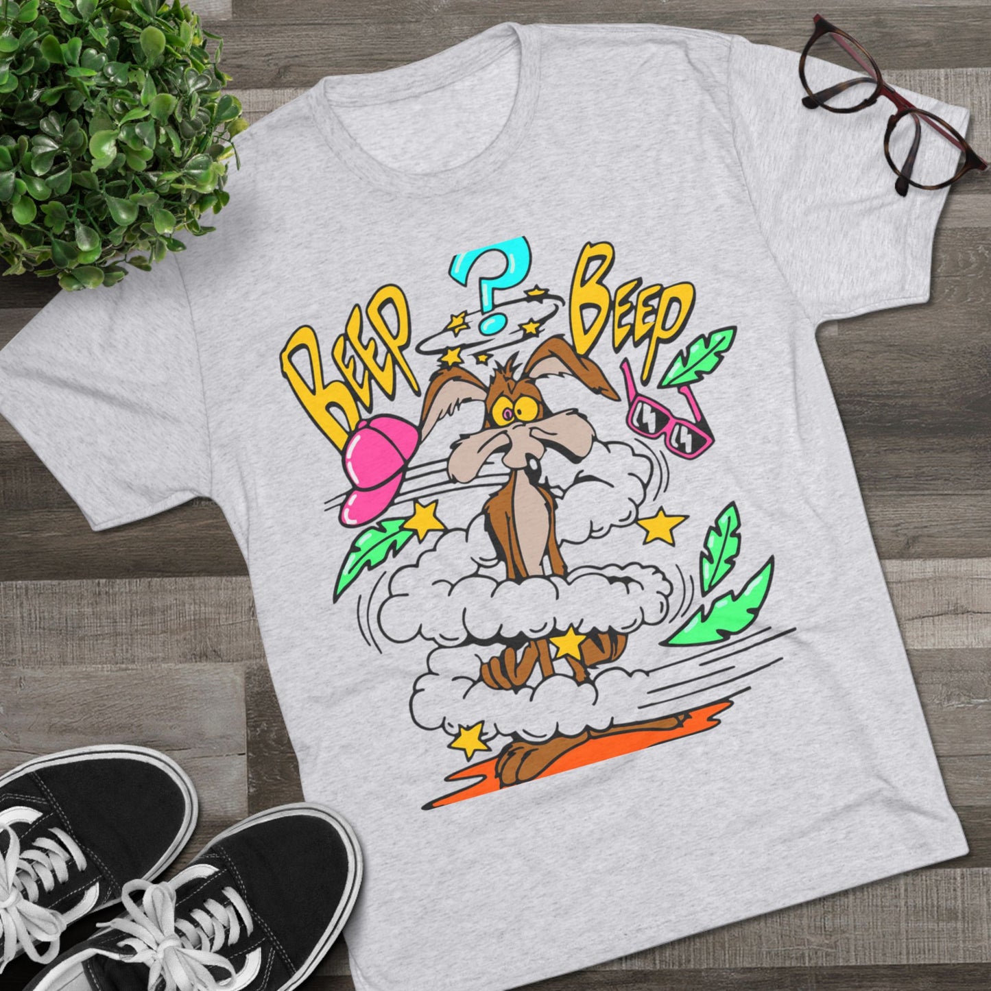 Fun Cartoon Tee, Comfy Graphic T-Shirt, Unisex Humor Shirt, Cute Animal Design Top, Gift for Animal Lovers