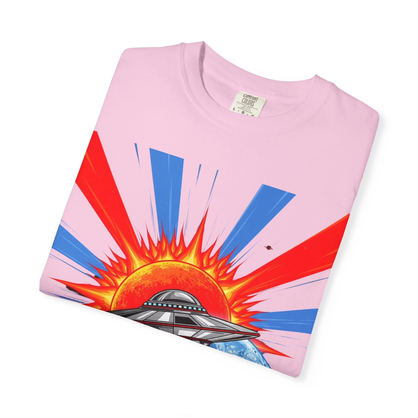 Retro Space Graphic T-shirt - Unisex Cartoon UFO Tee, Gift for Sci-fi Lovers, Casual Wear, Vintage Style, Summer Outfit