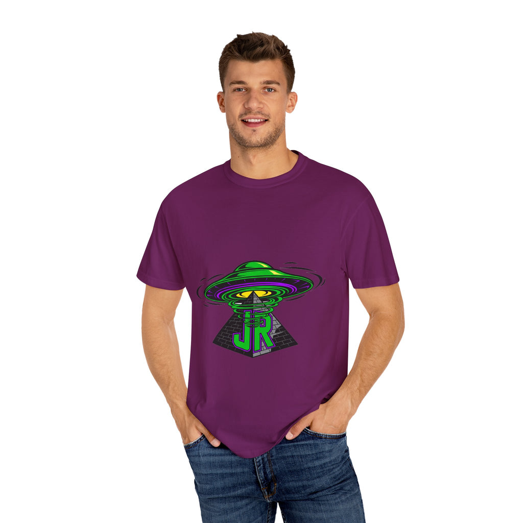 Alien Graphic T-Shirt, Cosmic Tee, Unisex Casual Wear, Perfect for Festivals, Gifts for Sci-Fi Fans, Unique Art Tee