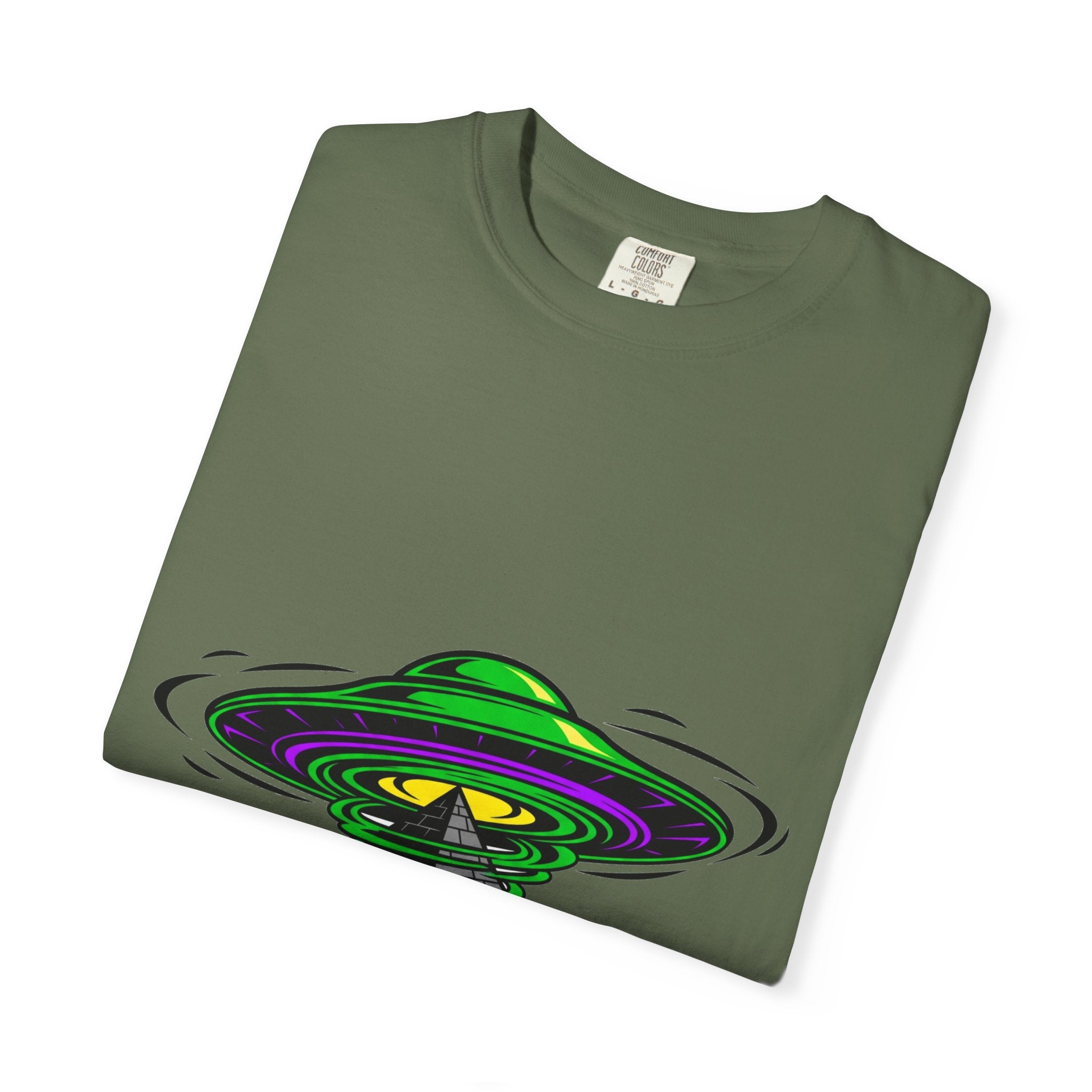 Alien Graphic T-Shirt, Cosmic Tee, Unisex Casual Wear, Perfect for Festivals, Gifts for Sci-Fi Fans, Unique Art Tee