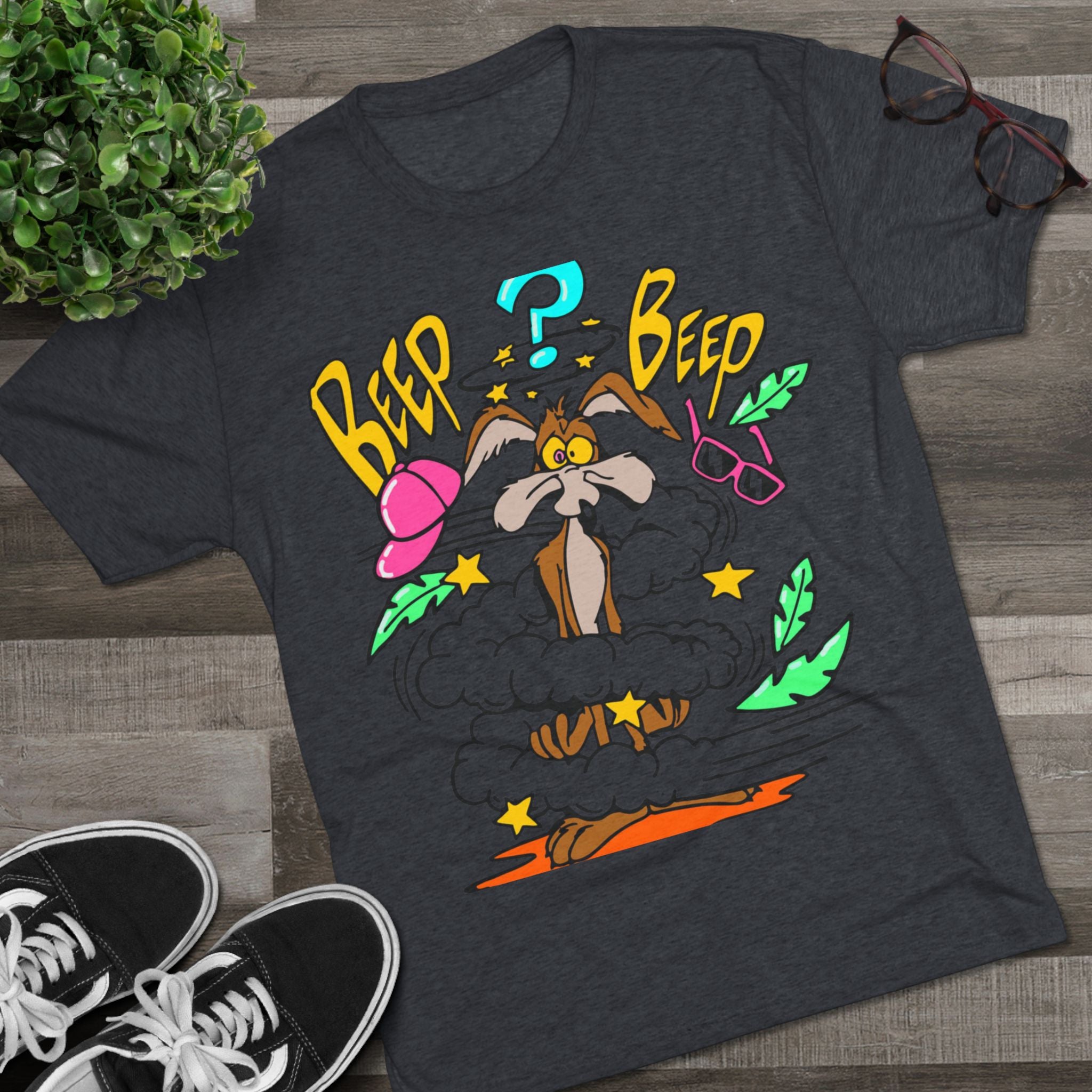 Fun Cartoon Tee, Comfy Graphic T-Shirt, Unisex Humor Shirt, Cute Animal Design Top, Gift for Animal Lovers