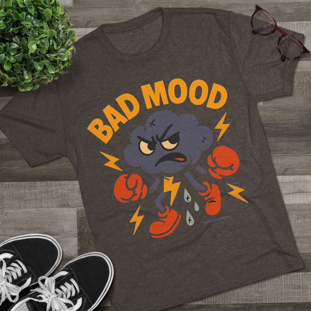 Low Battery Funny Tee, Unisex Humor Shirt, Gift for Tech Lovers, Smartphone Lovers T-Shirt, Geeky Casual Wear