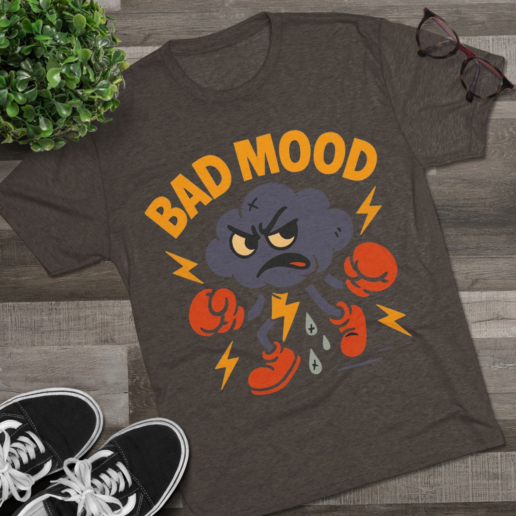 Low Battery Funny Tee, Unisex Humor Shirt, Gift for Tech Lovers, Smartphone Lovers T-Shirt, Geeky Casual Wear