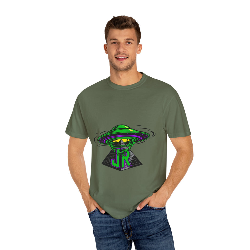 Alien Graphic T-Shirt, Cosmic Tee, Unisex Casual Wear, Perfect for Festivals, Gifts for Sci-Fi Fans, Unique Art Tee