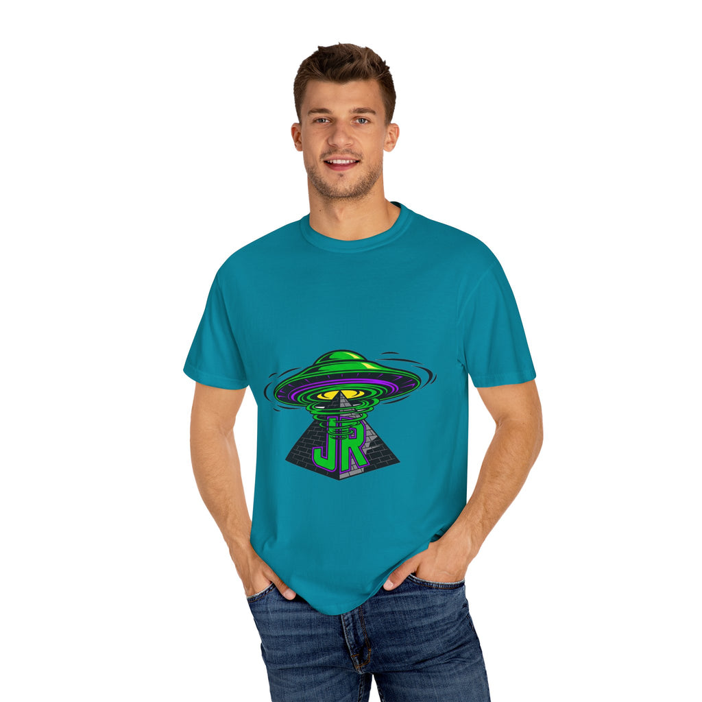 Alien Graphic T-Shirt, Cosmic Tee, Unisex Casual Wear, Perfect for Festivals, Gifts for Sci-Fi Fans, Unique Art Tee