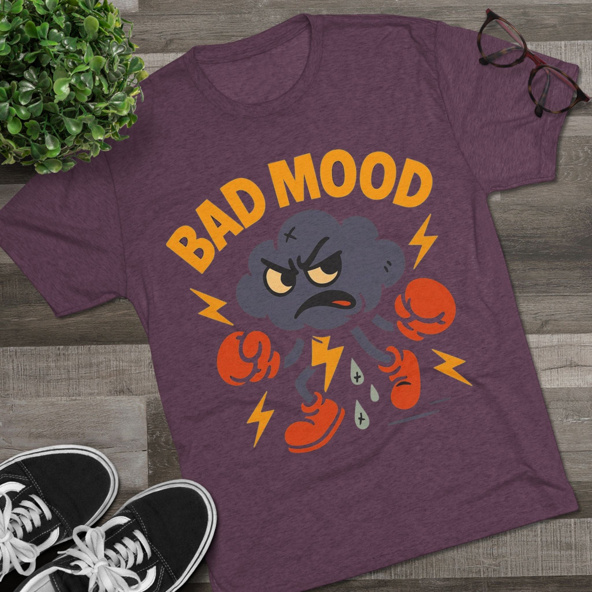 Low Battery Funny Tee, Unisex Humor Shirt, Gift for Tech Lovers, Smartphone Lovers T-Shirt, Geeky Casual Wear