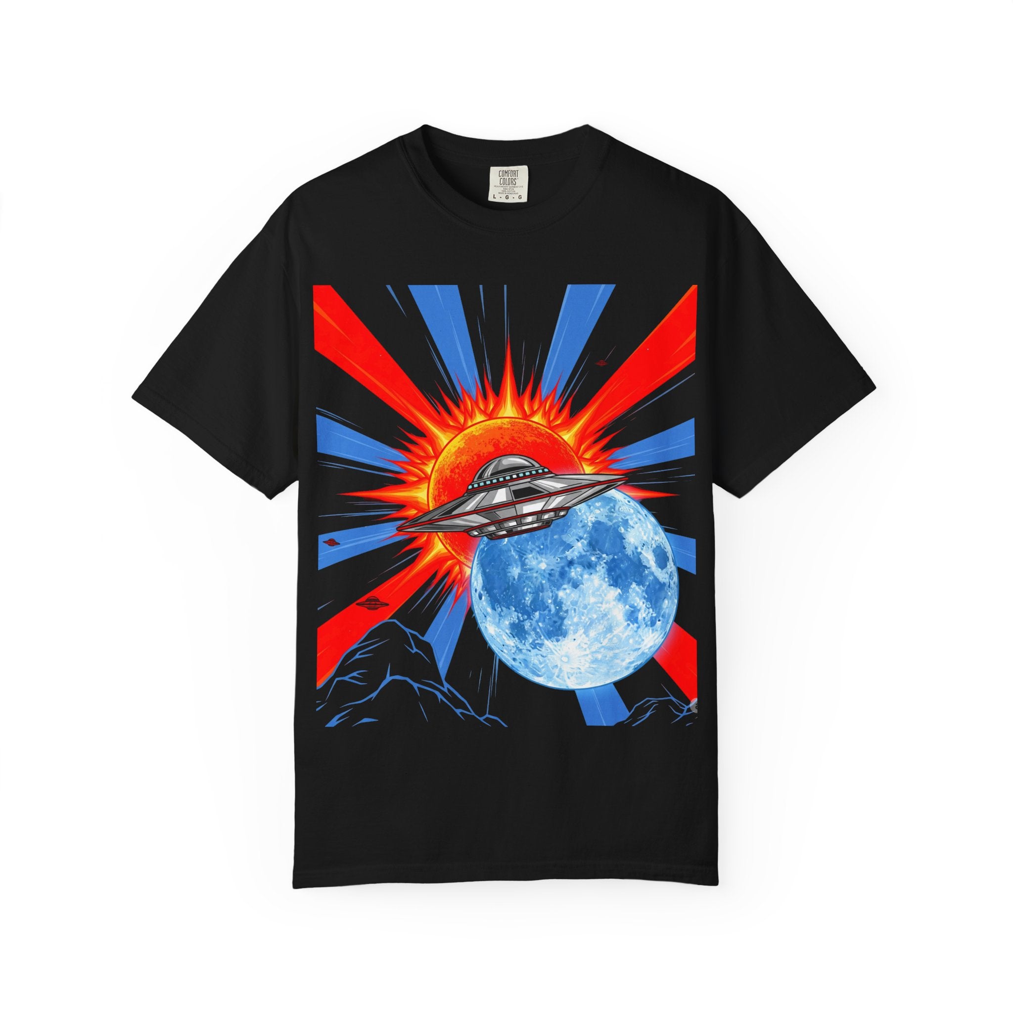 Retro Space Graphic T-shirt - Unisex Cartoon UFO Tee, Gift for Sci-fi Lovers, Casual Wear, Vintage Style, Summer Outfit