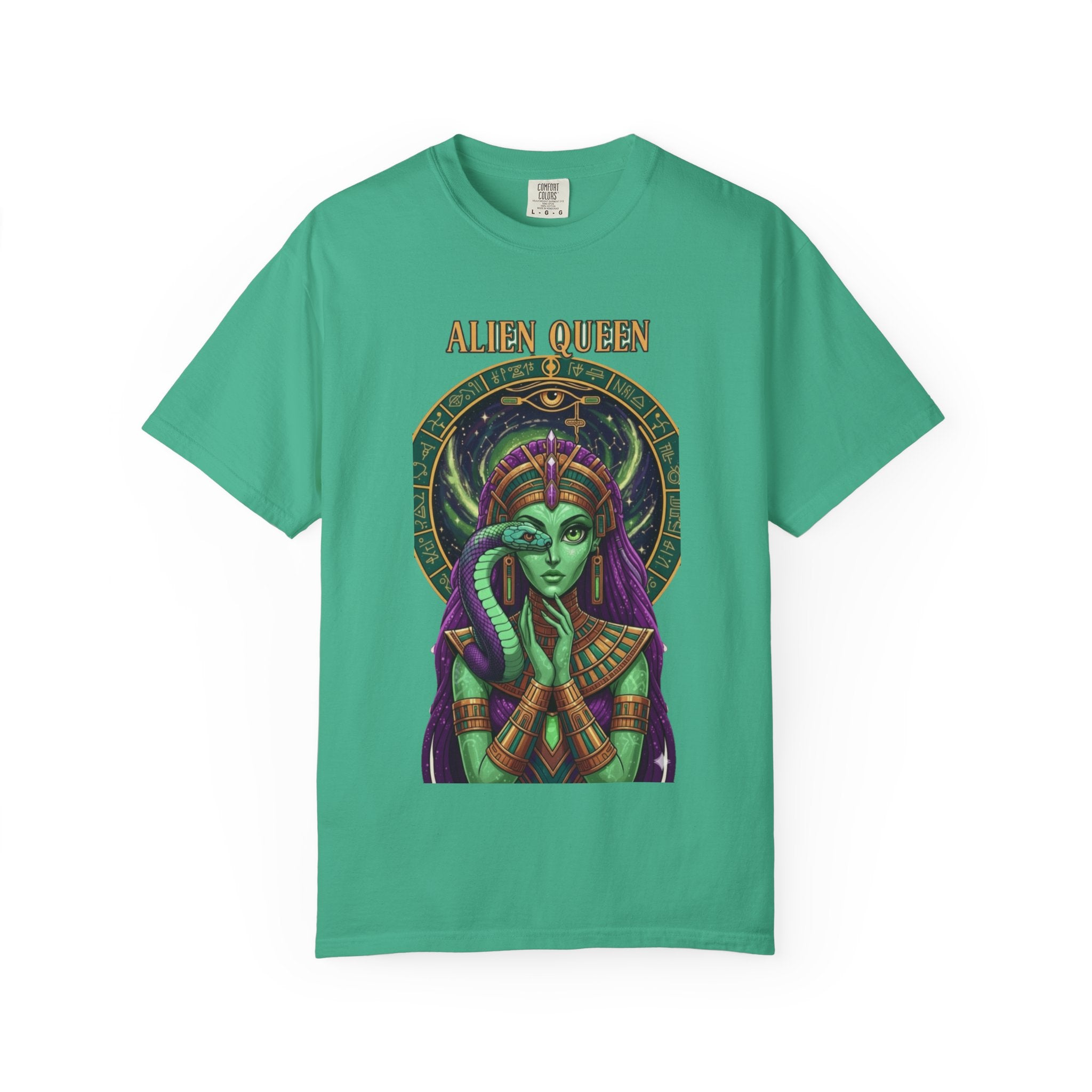 Alien Queen T-Shirt, Unisex Graphic Tee, Vintage-Style Apparel, Space-Themed Gift, Cool Casual Wear, Festival Fashion, Unique Gift Idea