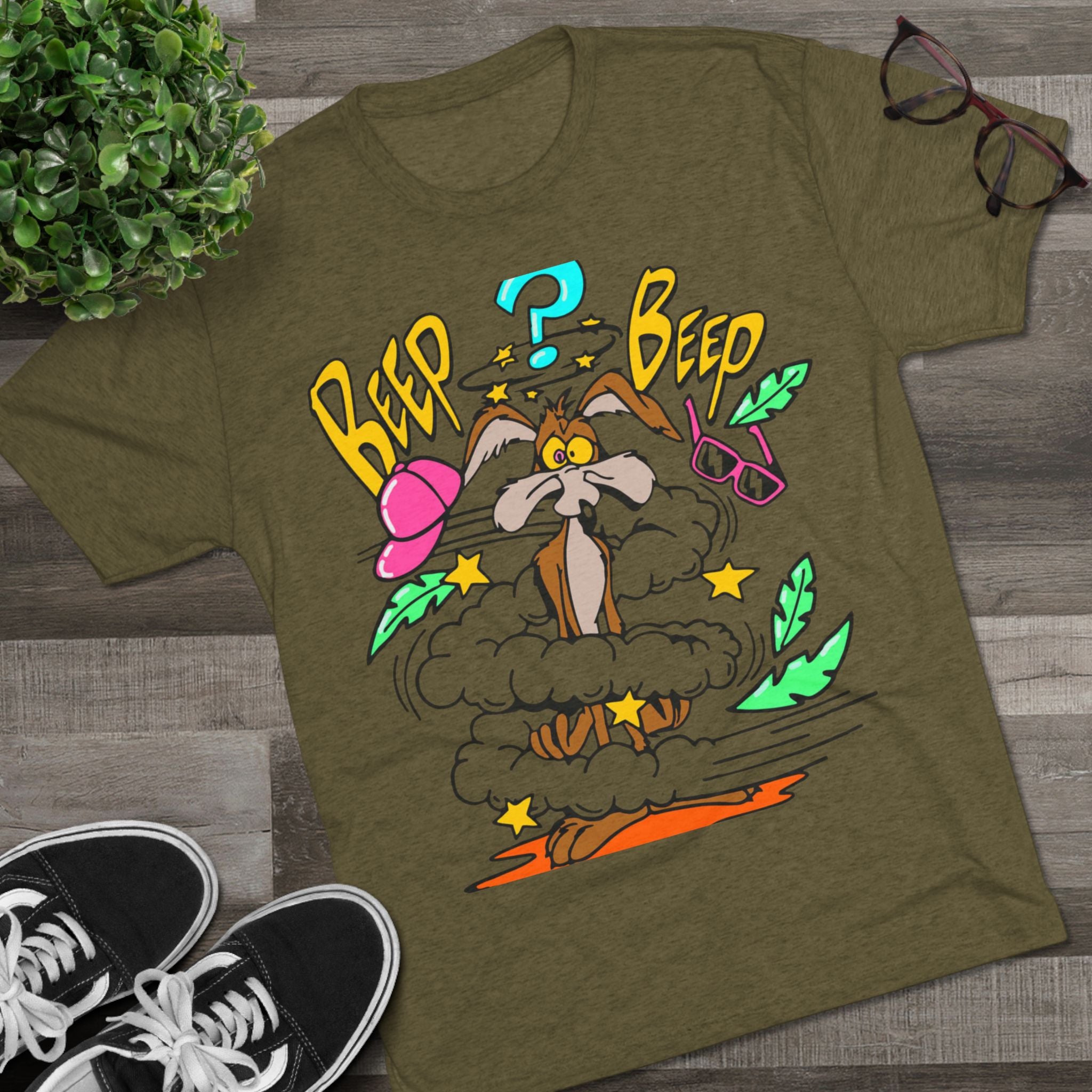 Fun Cartoon Tee, Comfy Graphic T-Shirt, Unisex Humor Shirt, Cute Animal Design Top, Gift for Animal Lovers