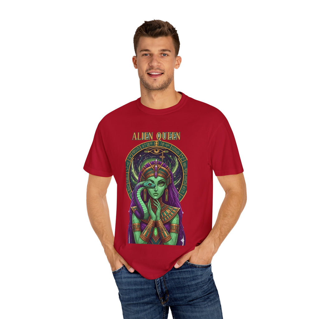 Alien Queen T-Shirt, Unisex Graphic Tee, Vintage-Style Apparel, Space-Themed Gift, Cool Casual Wear, Festival Fashion, Unique Gift Idea